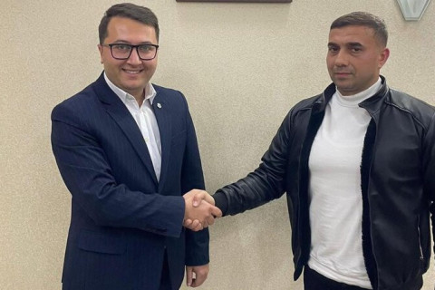 “Karvan-Yevlax” klubu sabiq baş məşqçi qarşısında öhdəliklərini icra edib