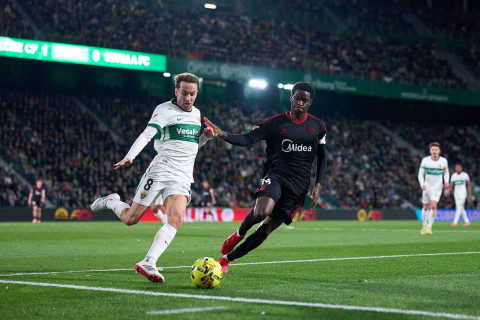 La Liqa: “Elçe” ilə “Sevilya”nın oyununda qalib müəyyənləşməyib