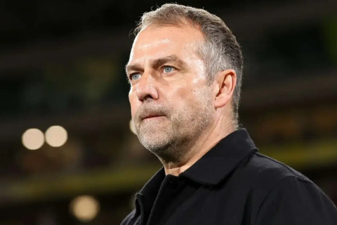 Flik gənc yarımmüdafiəçi ilə bağlı sərt qərar verdi