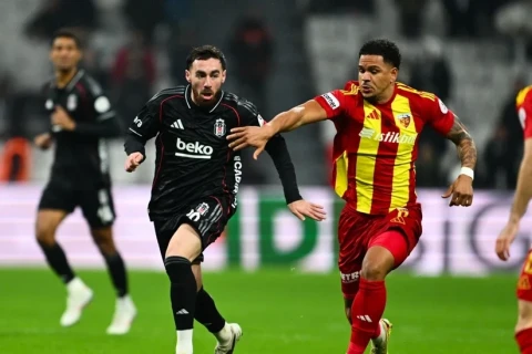 "Бешикташ" вырвал победу голом на последних минутах - ВИДЕО