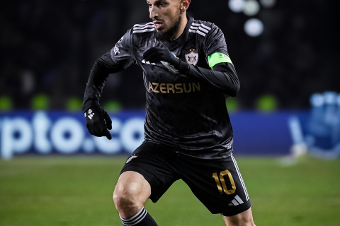 Лига чемпионов: "Карабах" шокировал "Айнтрахт" на последних секундах – ОБНОВЛЕНО + ФОТО/ВИДЕО