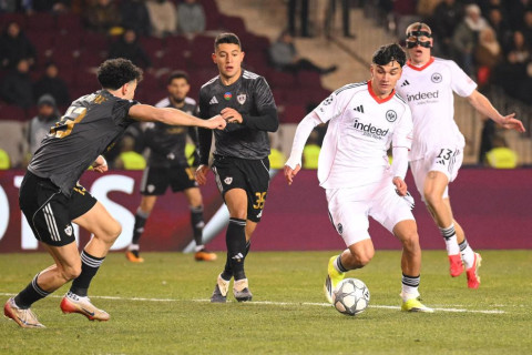 Çempionlar Liqası: “Qarabağ” “Ayntraxt”la oyunda hesabı bərabərləşdirdi - CANLI