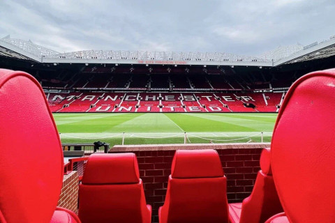 “Mançester Yunayted”in tarixi haqqında serial çəkiləcək