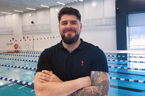 Svyeçnikovun geyimi tanındı, amma şübhə qalır