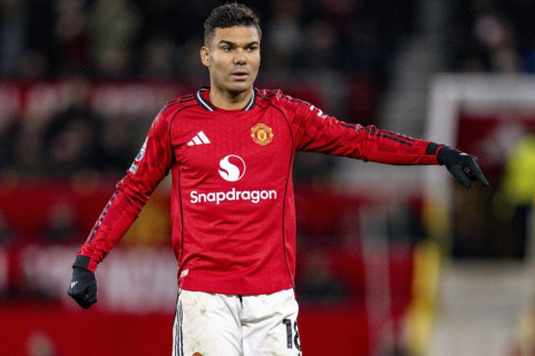 "Манчестер Юнайтед" объявил об уходе Каземиро