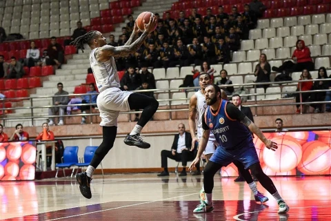 АБЛ: "Орду" дома уступил "Сумгайыту" - ОБНОВЛЕНО