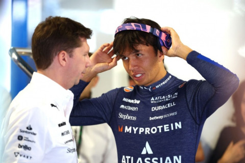 "Уильямс" не прошел краш-тест и может пропустить тесты в Барселоне