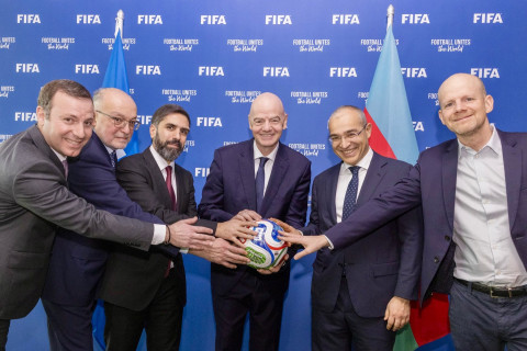 AFFA prezidenti Rövşən Nəcəf Canni İnfantino ilə görüşüb