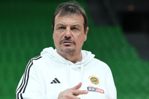Ergin Ataman “Makkabi” azarkeşlərinin davranışından hiddətlənib: “Bu, idman deyil”