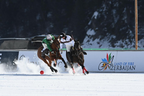Азербайджанская команда выступает на Кубке мира по снежному поло - ФОТО