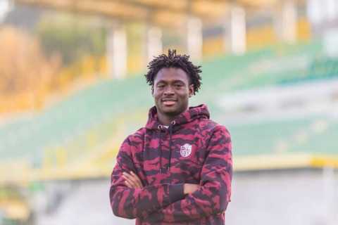 “Qarabağ” nigeriyalı hücumçunu rekord məbləğə transfer etməyə yaxındır