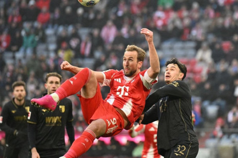 "Бавария" неожиданно проиграла "Аугсбургу" - ВИДЕО