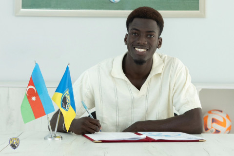 “Kəpəz”dən ayrılan futbolçu: “Bu formanı geyinmək mənim üçün şərəf idi” - FOTO