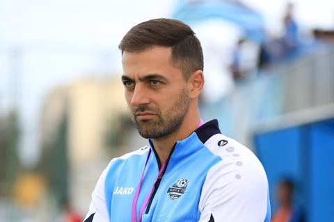 Elgiz Kərəmli: “Hazır futbolçulara şans veririk və buna görə liderik”