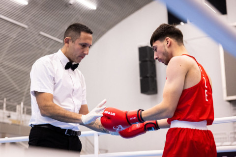 Boks üzrə Azərbaycan çempionatında 1/8 final mərhələsinə yekun vurulub