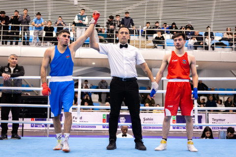 Состоялись поединки 1/8 финала чемпионата Азербайджана по боксу - ФОТО