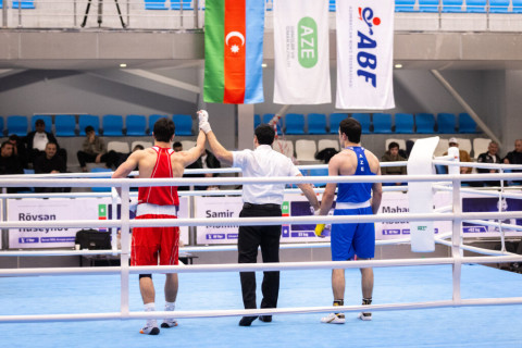 Boks üzrə Azərbaycan çempionatında 1/8 final mərhələsinə yekun vurulub