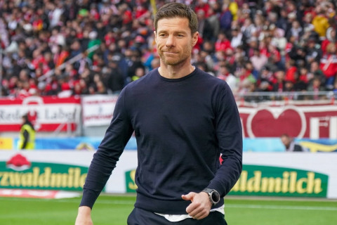 “Liverpul” Xabi Alonso ilə təmas qurdu