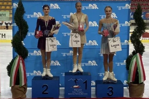 Azərbaycanlı fiqurlu konkisürən İtaliyada gümüş medal qazandı - FOTO