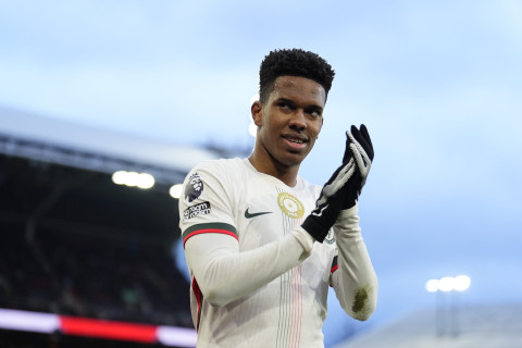 Estevao Premyer Liqa tarixində iz qoydu