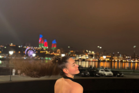 Арина Елизарова: "Каждый раз мужчины тут говорят мне "машаллах“ - ИНТЕРВЬЮ İDMAN.BİZ