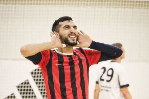 “Yeganə qeyri-rus idim, irəliləməyə imkan vermədilər” - Rusiyada yaşayan azərbaycanlı futbolçunun İDMAN.BİZ-ə MÜSAHİBƏSİ - FOTO/VİDEO