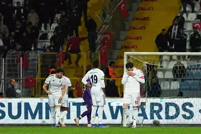 Türkiyə Superliqası: “Beşiktaş” “Eyüpspor”u məğlub edə bilmədi