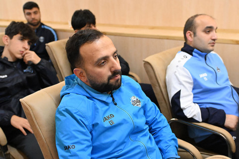 Azərbaycan klubunun üzvləri üçün danışılmış oyunlarla bağlı maarifləndirici sessiya təşkil olunub