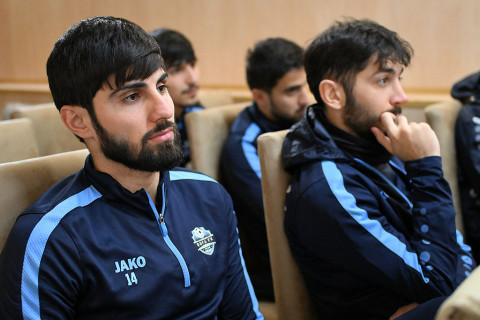 Azərbaycan klubunun üzvləri üçün danışılmış oyunlarla bağlı maarifləndirici sessiya təşkil olunub