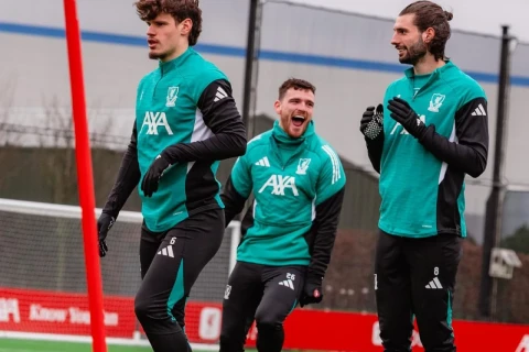 “Liverpul” “Qarabağ”la oyun öncəsi son məşqini keçirib