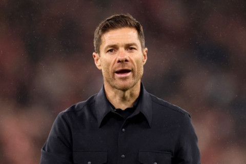 Xabi Alonso “Liverpul”dan dörd futbolçunun transferini tələb edir