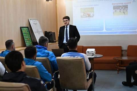 Azərbaycan klubunun üzvləri üçün danışılmış oyunlarla bağlı maarifləndirici sessiya təşkil olunub