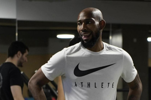 “Qarabağ”ın yarımmüdafiəçisi: “Biz tarixi nəticə əldə etdik və pley-offa çıxdıq”