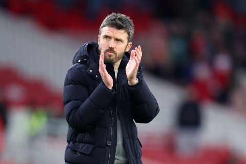 “Bu filmi əvvəllər də görmüşük” - Nevill Kerrikin “Mançester Yunayted”dəki işinə şübhə ilə yanaşır