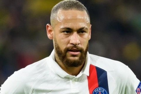 Fiziyevin rəqibi məşhur zərbəsini Neymardan öyrənib