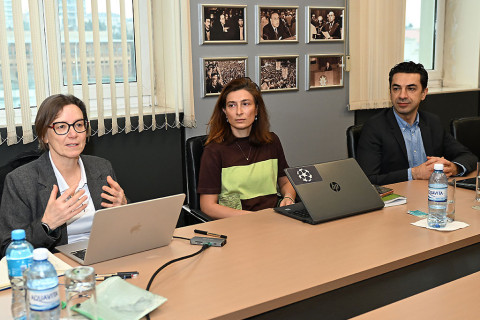 AFFA və UEFA kütləvi futbol sahəsində əməkdaşlığı gücləndirir - FOTO