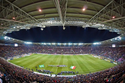 Maradonanın adını daşıyan stadiondan dəhşətli görüntü - FOTO