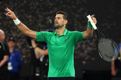 Novak Cokoviç Yannik Sinneri məğlub edərək “Australian Open”in finalına çıxıb