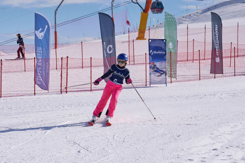 В Шахдаге состоялся Кубок Гейдара Алиева по горнолыжному спорту - ФОТО