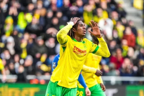 “Çelsi” Liqa 1-dən olan 18 yaşlı müdafiəçi üçün 30 milyon təklif edib