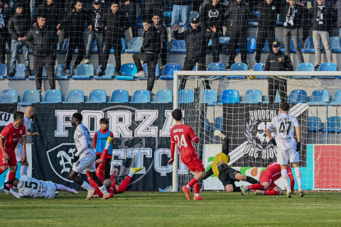 Azərbaycan Premyer Liqası: "Neftçi" "Araz-Naxçıvan"ı darmadağın etdi - YENİLƏNİB + FOTO/VİDEO