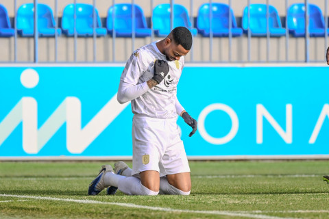 Azərbaycan Premyer Liqası: "Neftçi" "Araz-Naxçıvan"ı darmadağın etdi - YENİLƏNİB + FOTO/VİDEO