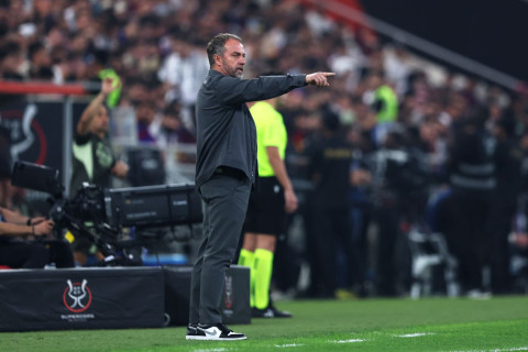 Flik “Barselona”nın ehtiyat heyətinin oyunçularından daha az istifadə etmək qərarına gəlib