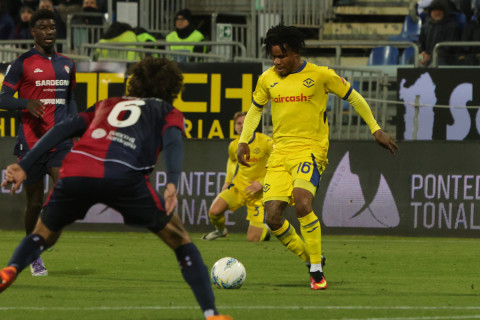 Серия А: "Кальяри" разгромил "Верону" - ОБНОВЛЕНО - ВИДЕО