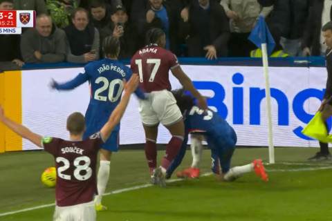 Adama Traorenin gücü epizodun əsas mövzusuna çevrildi - VİDEO