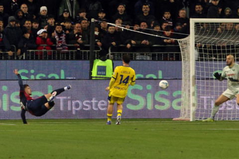 A Seriyası: “Kalyari” “Verona”nı darmadağın edib