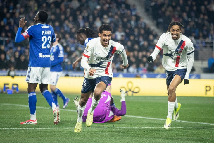 "ПСЖ" в меньшинстве обыграл "Страсбур" - ВИДЕО