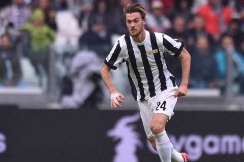 "Фиорентина" официально усилилась защитником "Ювентуса"