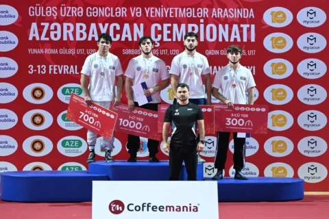 Güləş üzrə Azərbaycan çempionatının ilk qalibləri müəyyənləşib