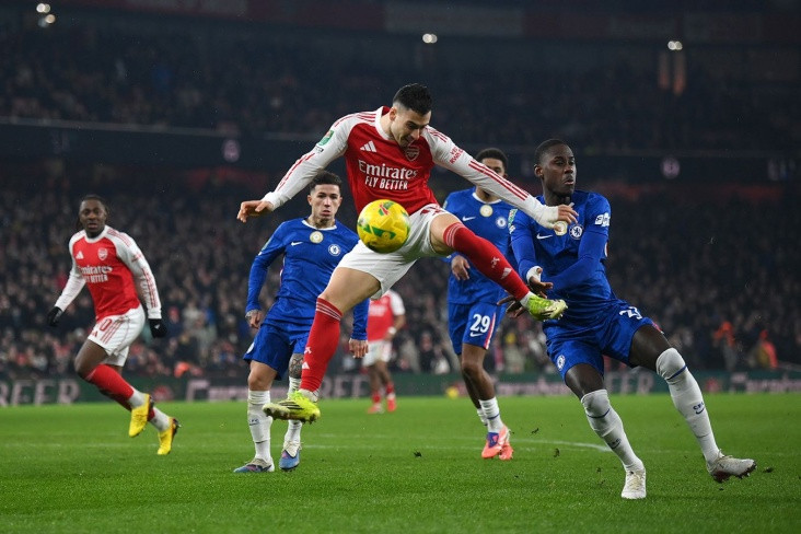 “Arsenal” İngiltərə Liqa kubokunun finalına çıxıb